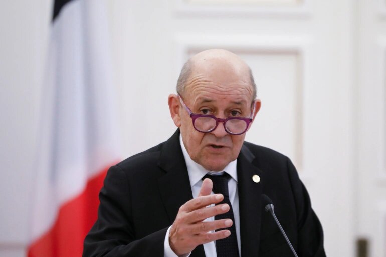 العلاقات بين الجزائر وفرنسا توترت عقب تصريحات للرئيس الفرنسي ماكرون