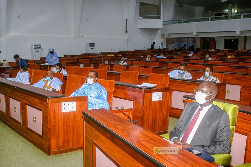 وزير الشؤون الاقتصادية وترقية القطاعات الإنتاجية عثمان مامودو كان خلال جلسة البرلمان