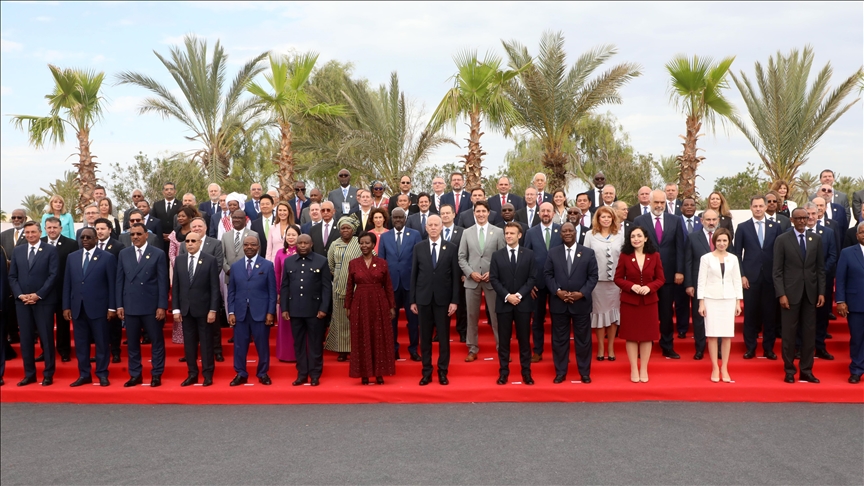  القمة الفرنكوفونية انطلقت بتونس بمشاركة 31 رئيس دولة وحكومة